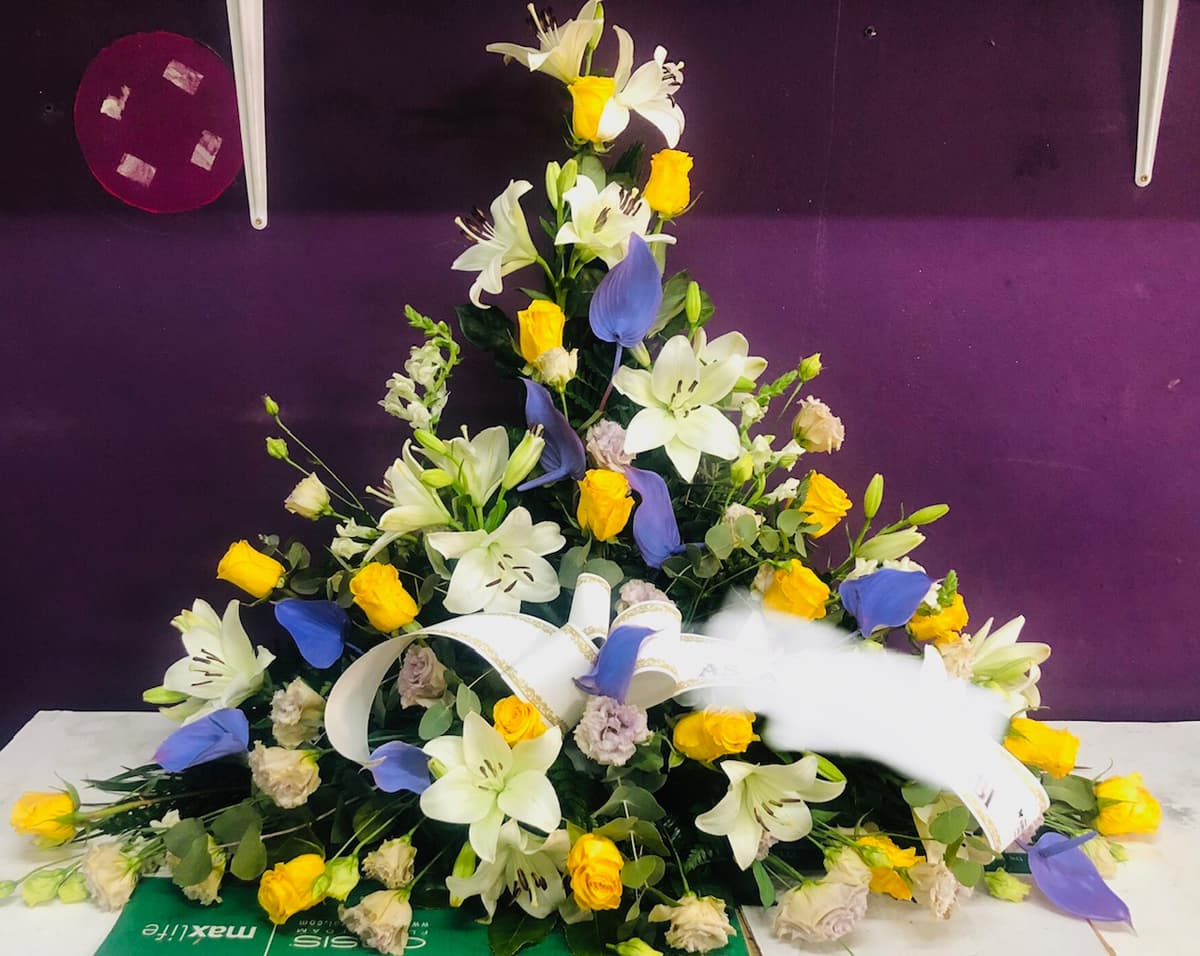 Flores para difuntos en Muros